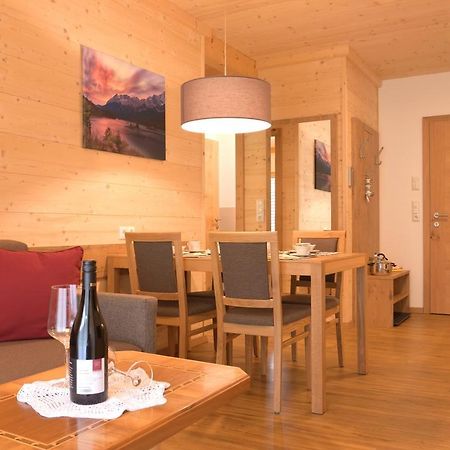 Villa Alpin Holzgau Exterior photo